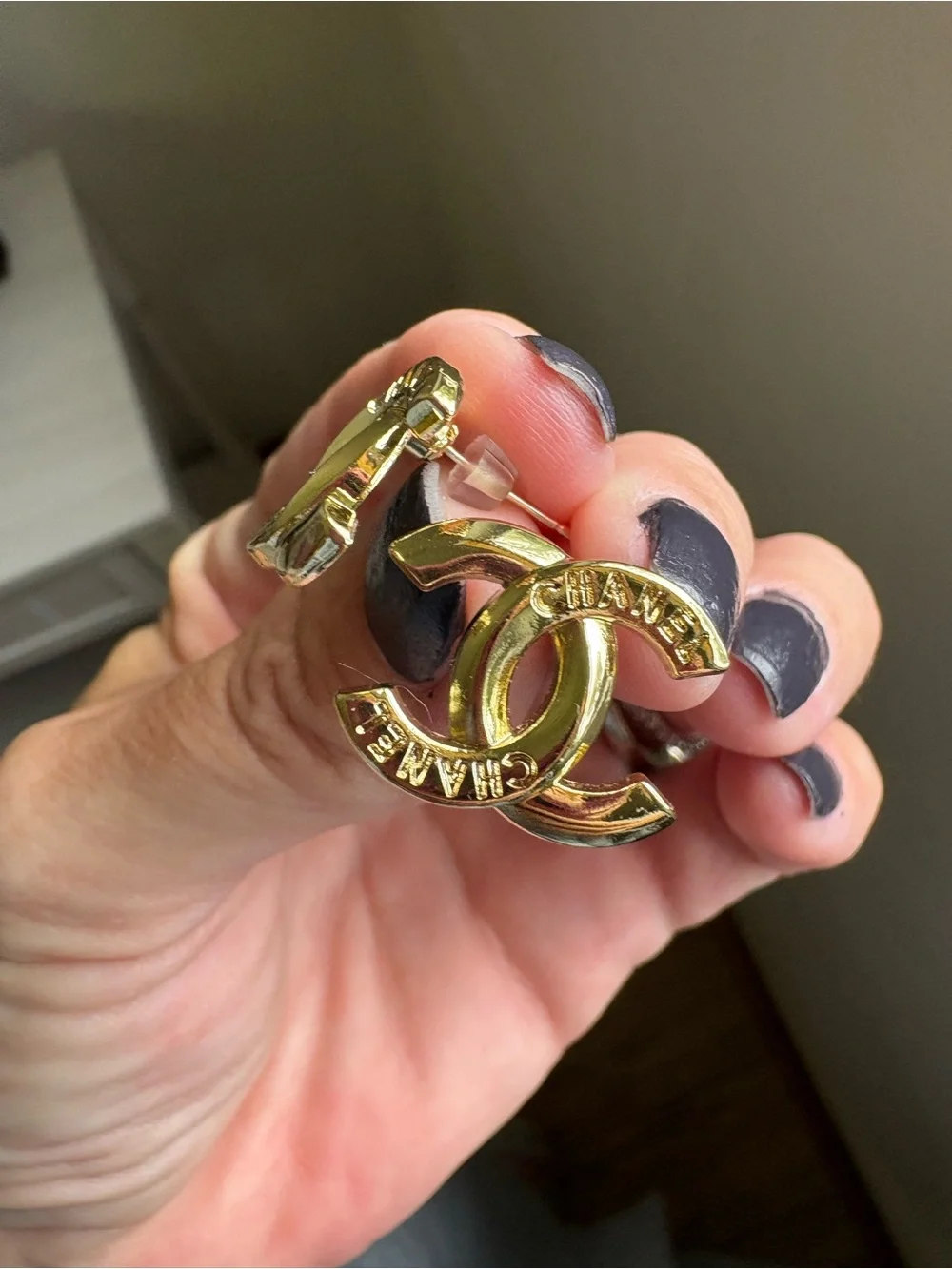 Cute Gold Fashion Earrings like new